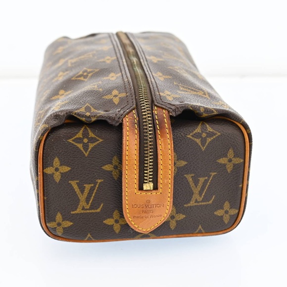 ❌SOLD OUT❌Louis Vuitton Truth Pat Presion Makeup Bag - Picture 10 of 10